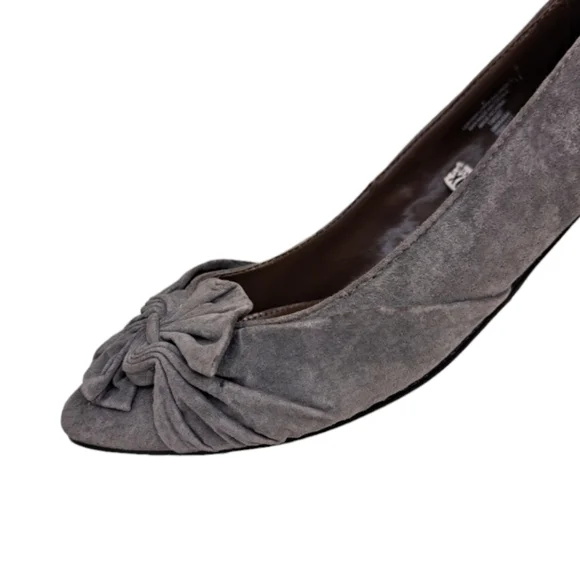 Vintage Mossimo Women's Suede Grey Shoes Size 9 - Picture 4 of 14